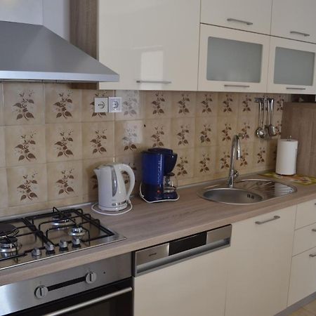 Apartment Ana Kastel Sucurac Экстерьер фото